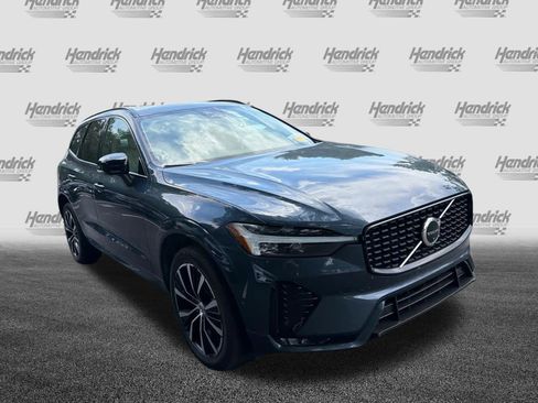 Certified 2024 Volvo XC60 B5 Plus AWD/4WD image 40