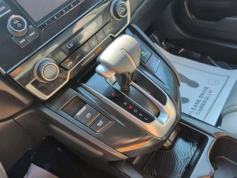 Used 2018 Honda CR-V LX image 18