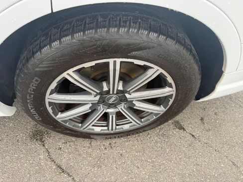 Used 2017 Audi Q7 3.0T Premium Plus AWD/4WD image 9