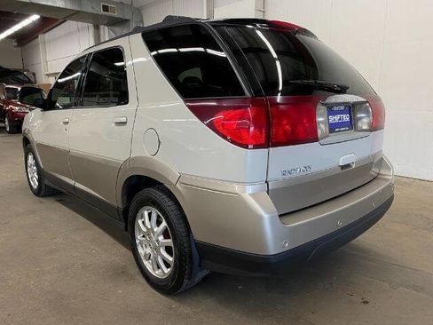 Used 2005 Buick Rendezvous CX image 3
