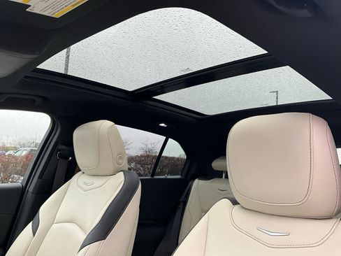 Used 2021 Cadillac XT4 Sport image 21