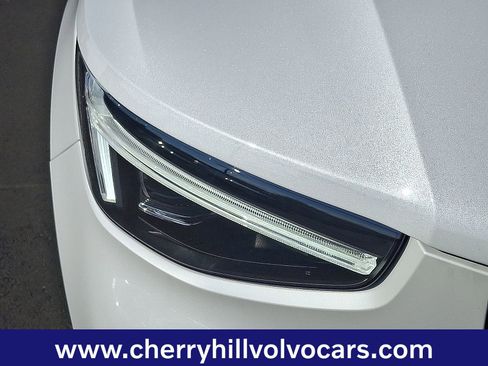 New 2026 Volvo XC40 B5 Plus w/ Protection Package Premier image 10
