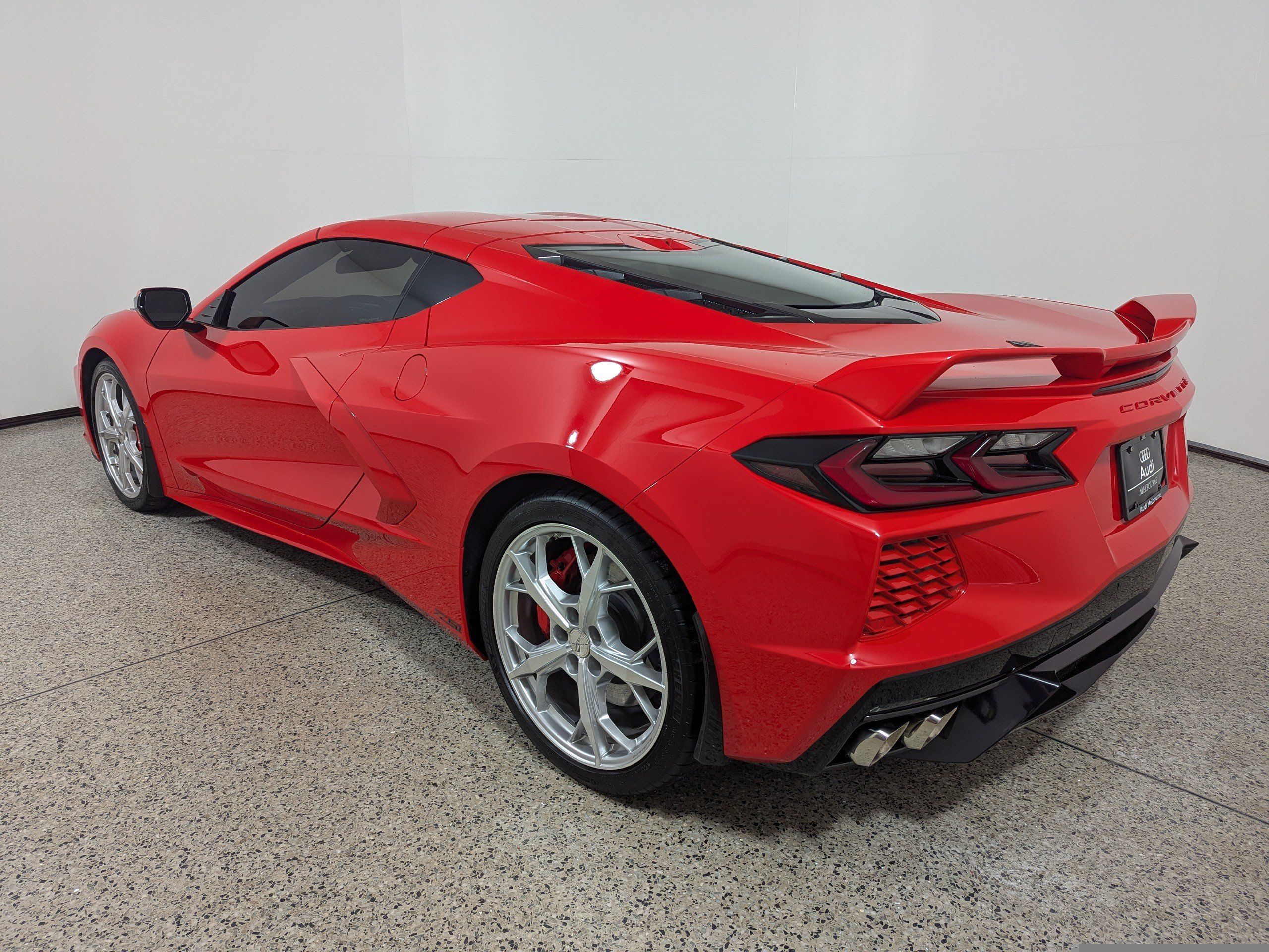 Used 2021 Chevrolet Corvette Stingray Premium Cpe w/ Z51 Performance Package RWD image 6