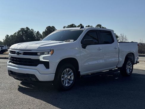 Used 2024 Chevrolet Silverado 1500 RST image 5