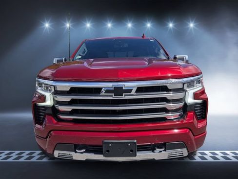 Used 2023 Chevrolet Silverado 1500 High Country AWD/4WD image 8