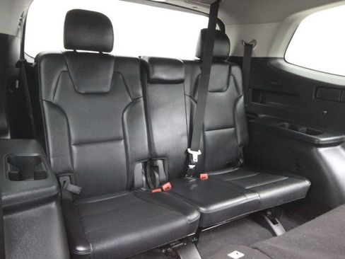Used 2022 Kia Telluride LX image 28