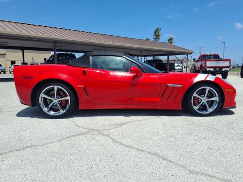 Used 2012 Chevrolet Corvette Grand Sport w/ 3LT Preferred Equipment Group RWD image 6