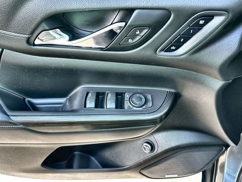 Certified 2021 GMC Acadia SLT w/ Premium Package image 24