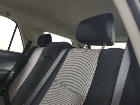 Used 2018 Toyota 4Runner SR5 RWD image 11