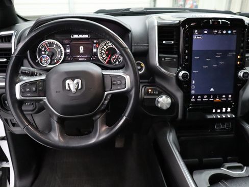 Used 2022 RAM 1500 Laramie RWD image 13