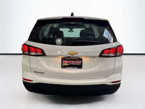 Used 2024 Chevrolet Equinox LS FWD image 7