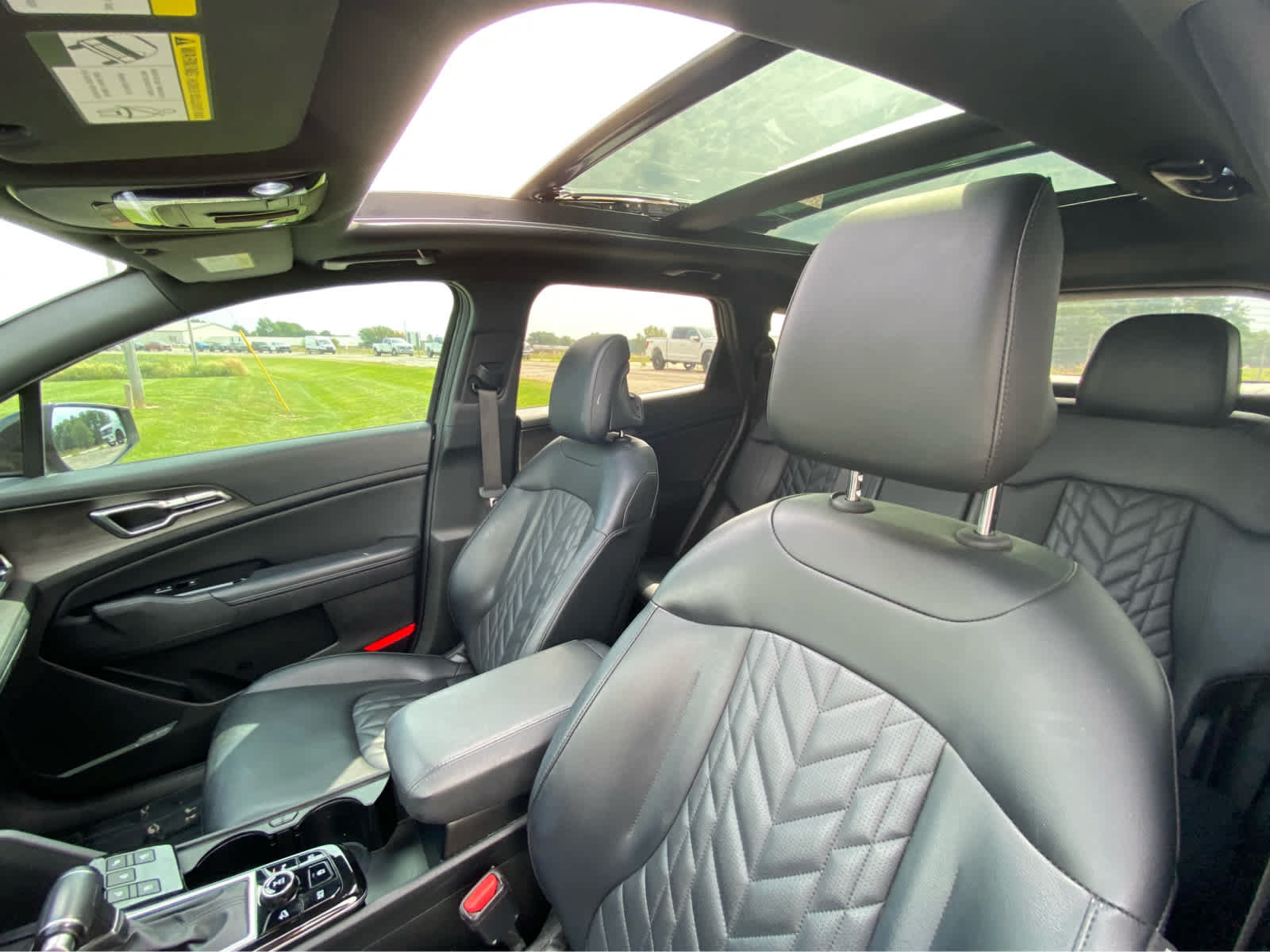 Used 2023 Kia Sportage X-Pro Prestige AWD/4WD image 19