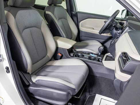 Used 2026 Subaru Forester Premium AWD/4WD image 45