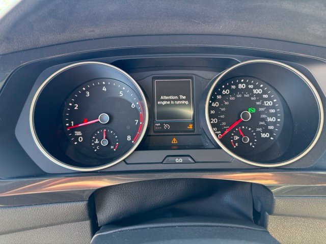 Used 2018 Volkswagen Tiguan SE AWD/4WD image 29