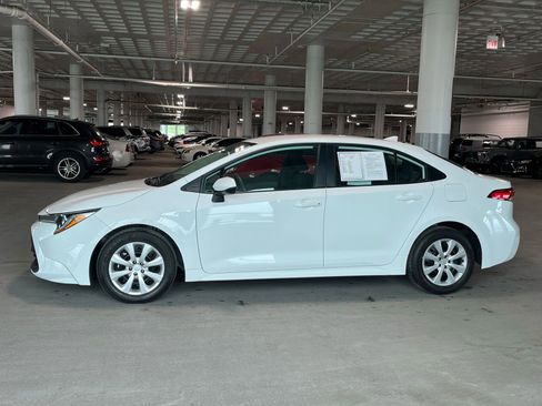 Used 2024 Toyota Corolla LE FWD image 7
