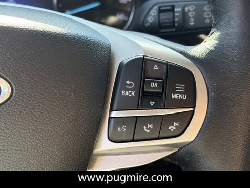 Used 2023 Ford Explorer XLT w/ Equipment Group 202A RWD image 25