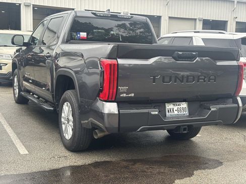 Used 2025 Toyota Tundra SR5 w/ SR5 Premium Package AWD/4WD image 3