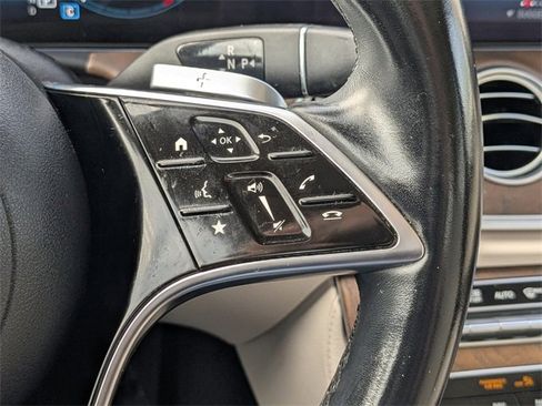 Used 2022 Mercedes-Benz E 350 Sedan image 19