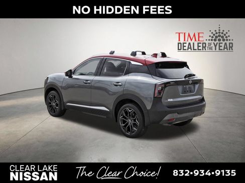 Used 2025 Nissan Kicks SR AWD/4WD image 5