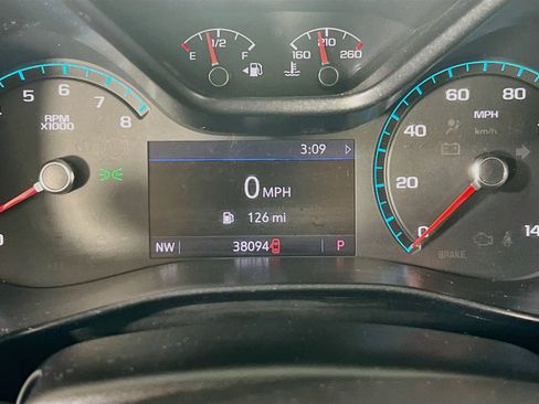 Used 2019 Chevrolet Colorado Z71 AWD/4WD image 12