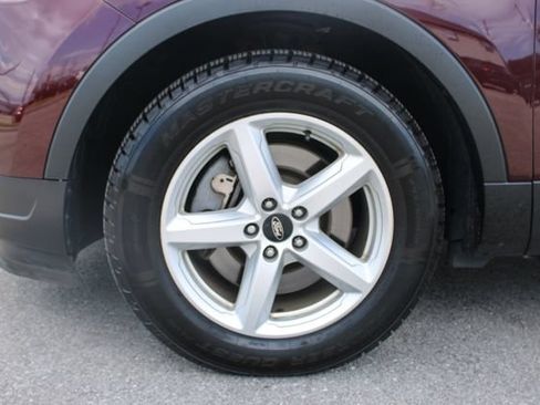 Used 2019 Ford Explorer XLT w/ Equipment Group 202A FWD image 33