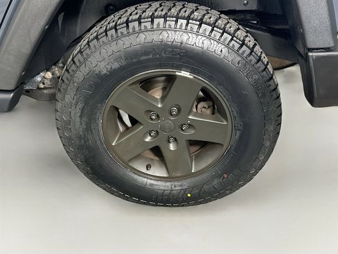 Used 2017 Jeep Wrangler Unlimited Sport w/ Quick Order Package 24S image 11