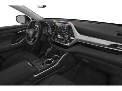 Used 2020 Toyota Highlander XLE AWD/4WD image 15