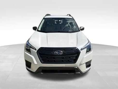 Used 2024 Subaru Forester AWD/4WD image 9