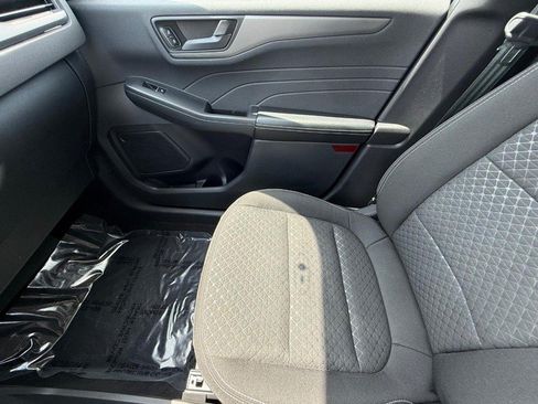 Certified 2023 Ford Escape Active AWD/4WD image 25