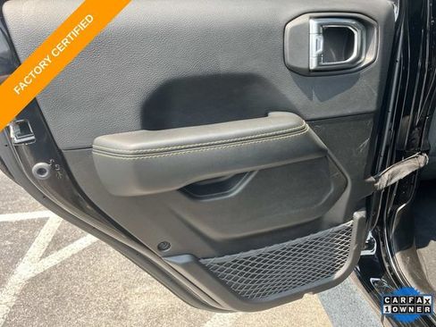 Used 2026 Jeep Wrangler Unlimited Sahara AWD/4WD image 18