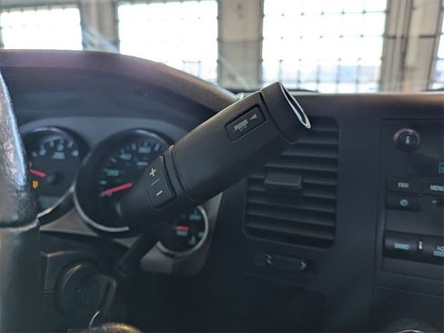 Used 2010 Chevrolet Silverado 1500 LT w/ Power Pack Plus image 12