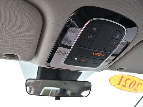Used 2021 Hyundai Santa Fe SEL FWD image 25