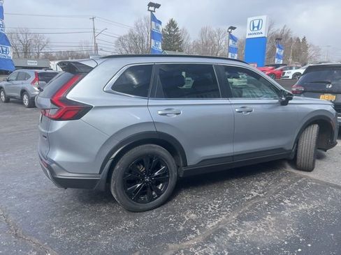 Used 2023 Honda CR-V Sport Touring image 2