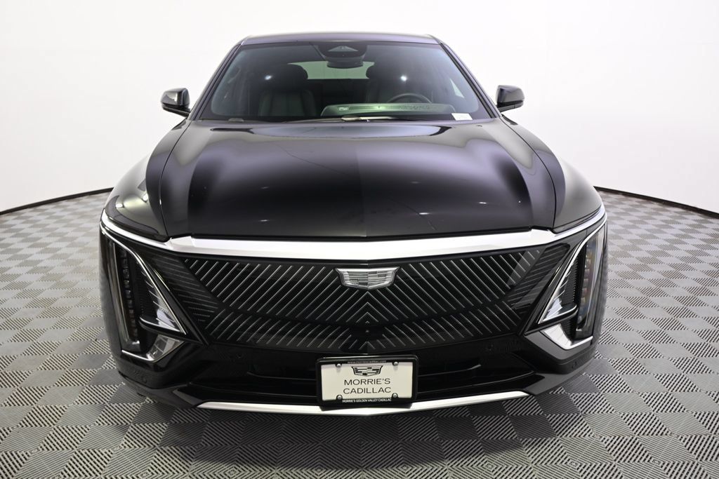New 2026 Cadillac Lyriq Luxury w/ LPO, Floor Liner Package AWD/4WD image 10