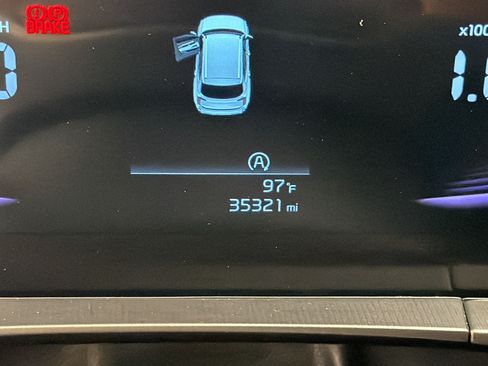 Used 2025 Kia Telluride S FWD image 22