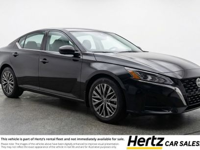 Used 2025 Nissan Altima 2.5 SV