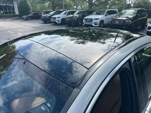 Used 2026 Mercedes-Benz E 350 4MATIC Sedan image 14