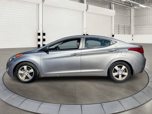 Used 2013 Hyundai Elantra GLS w/ Preferred Pkg FWD image 6