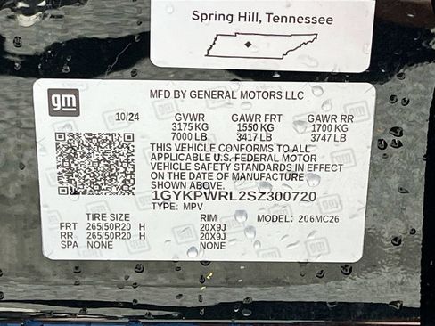 Used 2025 Cadillac Lyriq Sport w/ LPO, Floor Liner Package AWD/4WD image 34