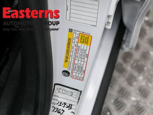 Used 2024 Chevrolet Malibu LT image 33