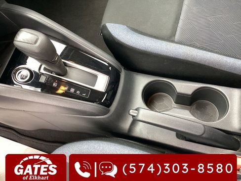 Used 2025 Nissan Versa SV FWD image 26