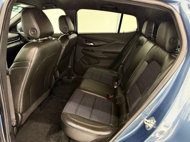 Used 2025 Buick Envista Preferred w/ Convenience I Package FWD image 16