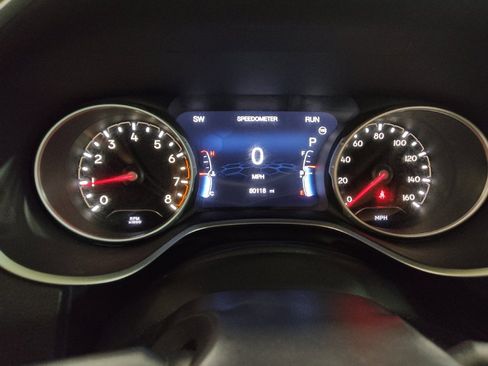 Used 2018 Jeep Compass Latitude w/ Popular Equipment Group AWD/4WD image 23