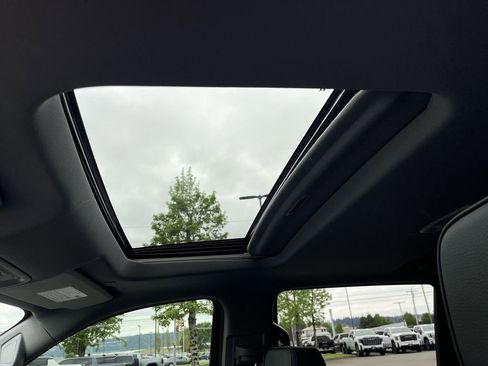 New 2026 GMC Sierra 1500 Denali AWD/4WD image 19