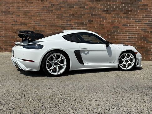 Certified 2024 Porsche 718 Cayman GT4 RS image 7