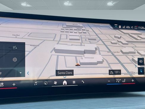 Used 2025 BMW i4 eDrive40 w/ Premium Package image 21