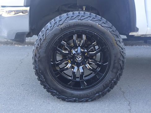 Used 2023 Chevrolet Silverado 3500 LT w/ Convenience Package image 41