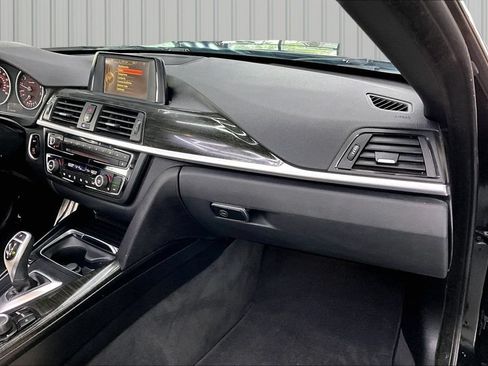 Used 2016 BMW 435i Convertible RWD image 26