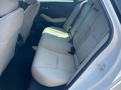 Used 2025 Honda Accord SE image 8