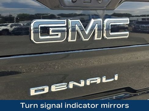 Used 2025 GMC Sierra 2500 Denali Ultimate AWD/4WD image 33